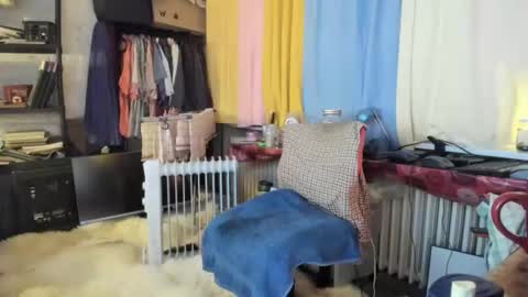 liebe es mich nackt vor der cam zu zeigen online show from March 30, 8:48 am