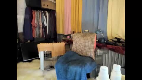 liebe es mich nackt vor der cam zu zeigen online show from October 22, 10:19 am