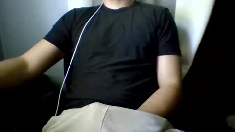 tjohnsontkm12 online show from May 19, 2:23 pm