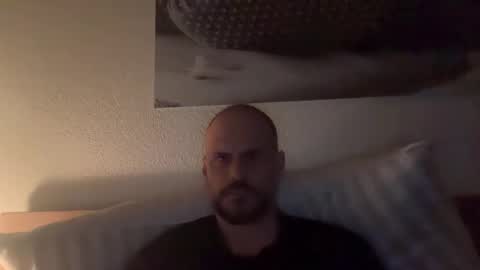 zurichcouple online show from March 28, 1:06 am