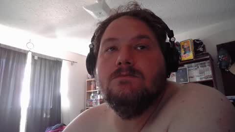 Toede online show from September 17, 6:09 pm