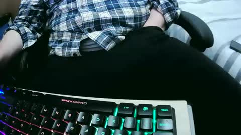 tolon408472 online show from March 7, 8:44 pm