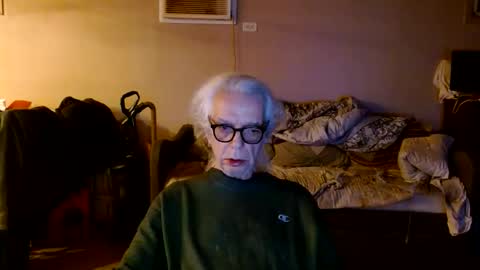 tom112292014 online show from March 2, 7:15 am