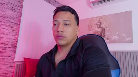 Tom muscle1 online show from February 28, 12:48 pm