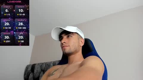 tom online show from December 13, 3:16 am