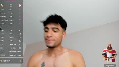 tom online show from December 12, 1:28 pm