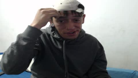 tomas_turbado_ online show from April 21, 7:25 am