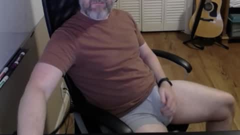 tombrockmoen2 online show from January 10, 5:34 am