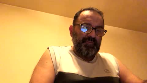 tomcop11111 online show from October 16, 1:35 am