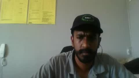 Snapshot of tommy_007_vercetti chatting on January 20, 8:41 am Tommy Vercetti online show from January 20, 8:41 am