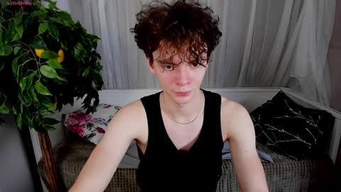 Snapshot of tommy_jamm chatting on February 4, 3:26 pm Tommy online show from February 4, 3:26 pm