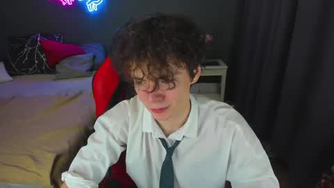 Snapshot of tommy_jamm chatting on March 1, 10:02 am Tommy online show from March 1, 10:02 am