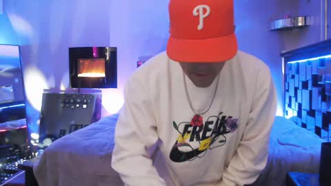 Tommy online show from December 7, 7:38 am