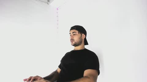 tommy_sccott online show from October 6, 1:21 am