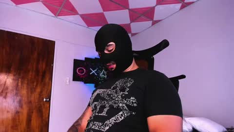 tommy_sccott online show from December 20, 4:42 am