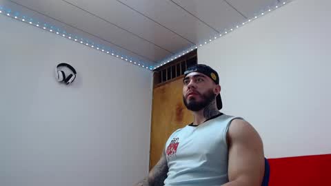 Snapshot of tommyblessd1 chatting on February 28, 5:48 am Steven online show from February 28, 5:48 am