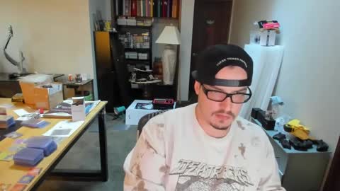 Snapshot of tommyrico10 chatting on December 8, 10:36 pm Tommy online show from December 8, 10:36 pm