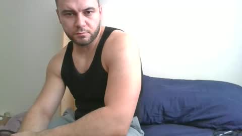 Snapshot of tommyy19901 chatting on September 28, 1:31 pm tommyy19901 online show from September 28, 1:31 pm