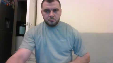 Snapshot of tommyy19901 chatting on January 12, 6:16 pm tommyy19901 online show from January 12, 6:16 pm