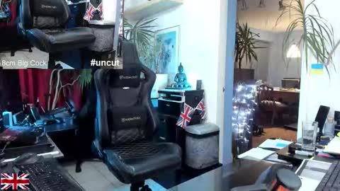 topalphaboss online show from October 10, 8:13 pm