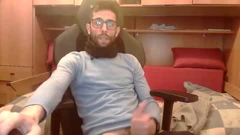 Topg84 online show from February 7, 6:24 pm