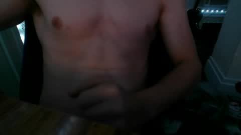 Snapshot of topplesstable18075 chatting on October 30, 7:43 am topplesstable18075 online show from October 30, 7:43 am