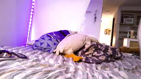 Enzo Moretti online show from September 29, 8:59 pm