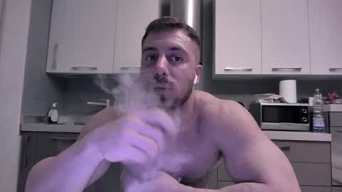 toro_arrapato online show from December 6, 10:30 pm