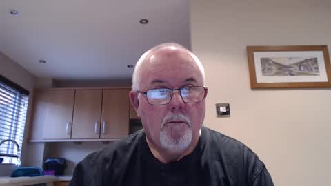 TOUCHWOOD25 online show from February 7, 2:37 pm