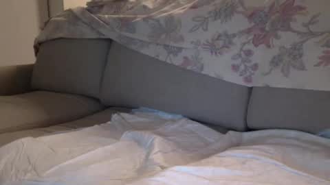 tramaund online show from January 28, 7:00 pm