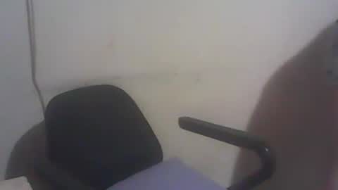 Snapshot of transyfansy chatting on January 12, 3:28 am transyfansy online show from January 12, 3:28 am