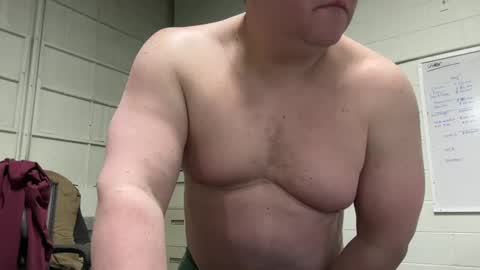 Snapshot of treborinthesky chatting on March 4, 11:32 pm treborinthesky online show from March 4, 11:32 pm