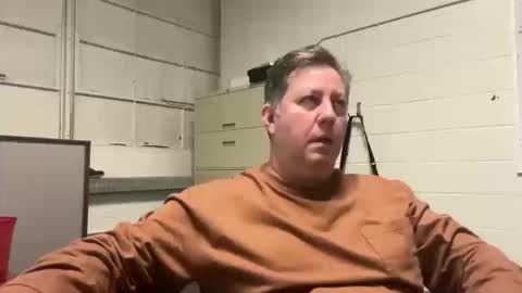 Snapshot of treborinthesky chatting on October 18, 3:17 pm treborinthesky online show from October 18, 3:17 pm