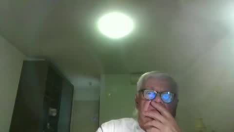 trekbeestje online show from December 17, 5:08 pm