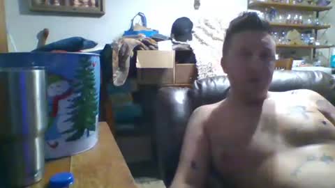 trillnonymau5 online show from January 18, 6:31 am