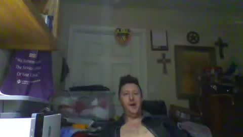 trillnonymau5 online show from February 24, 12:16 pm