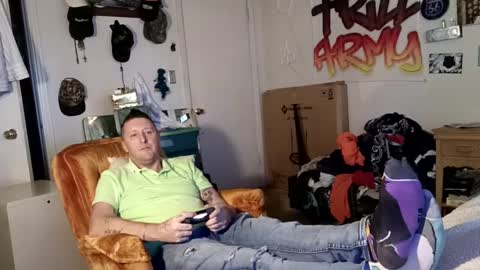 trillnonymau5 online show from December 18, 10:13 pm