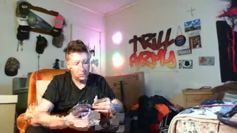 trillnonymau5 online show from January 8, 1:41 pm