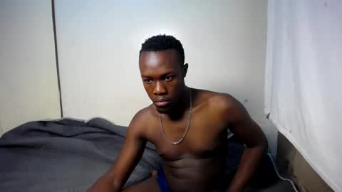 Trisboo5 online show from January 5, 7:39 pm