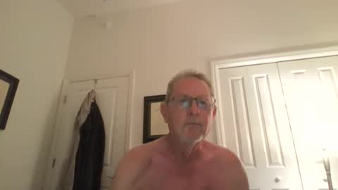 Troffer online show from December 4, 11:34 pm