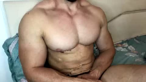 Troncq online show from September 29, 1:19 pm