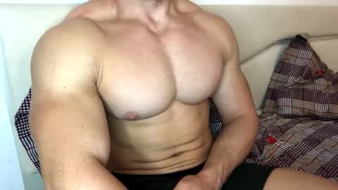 Troncq online show from September 10, 5:17 am