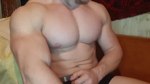 Troncq online show from January 31, 7:39 am