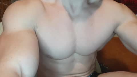 Troncq online show from December 10, 2:17 pm