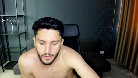 TroyWade online show from May 27, 5:04 am