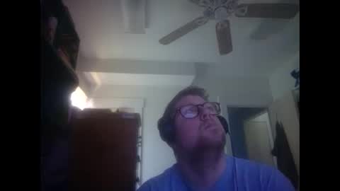 Snapshot of true_manofworth chatting on September 12, 6:52 pm HandicappedLaugher online show from September 12, 6:52 pm