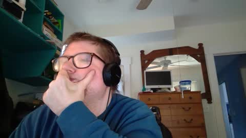 Snapshot of true_manofworth chatting on December 30, 7:21 pm HandicappedLaugher online show from December 30, 7:21 pm