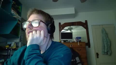 Snapshot of true_manofworth chatting on December 25, 4:33 am HandicappedLaugher online show from December 25, 4:33 am