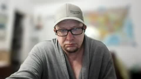 Tweeter74 online show from January 10, 10:50 am