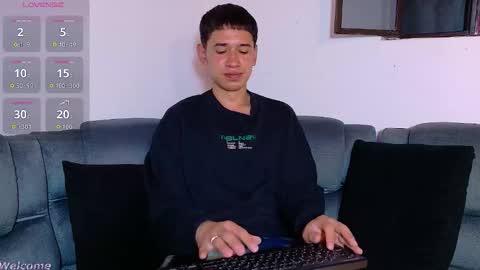 Mr Daren online show from February 21, 6:31 pm